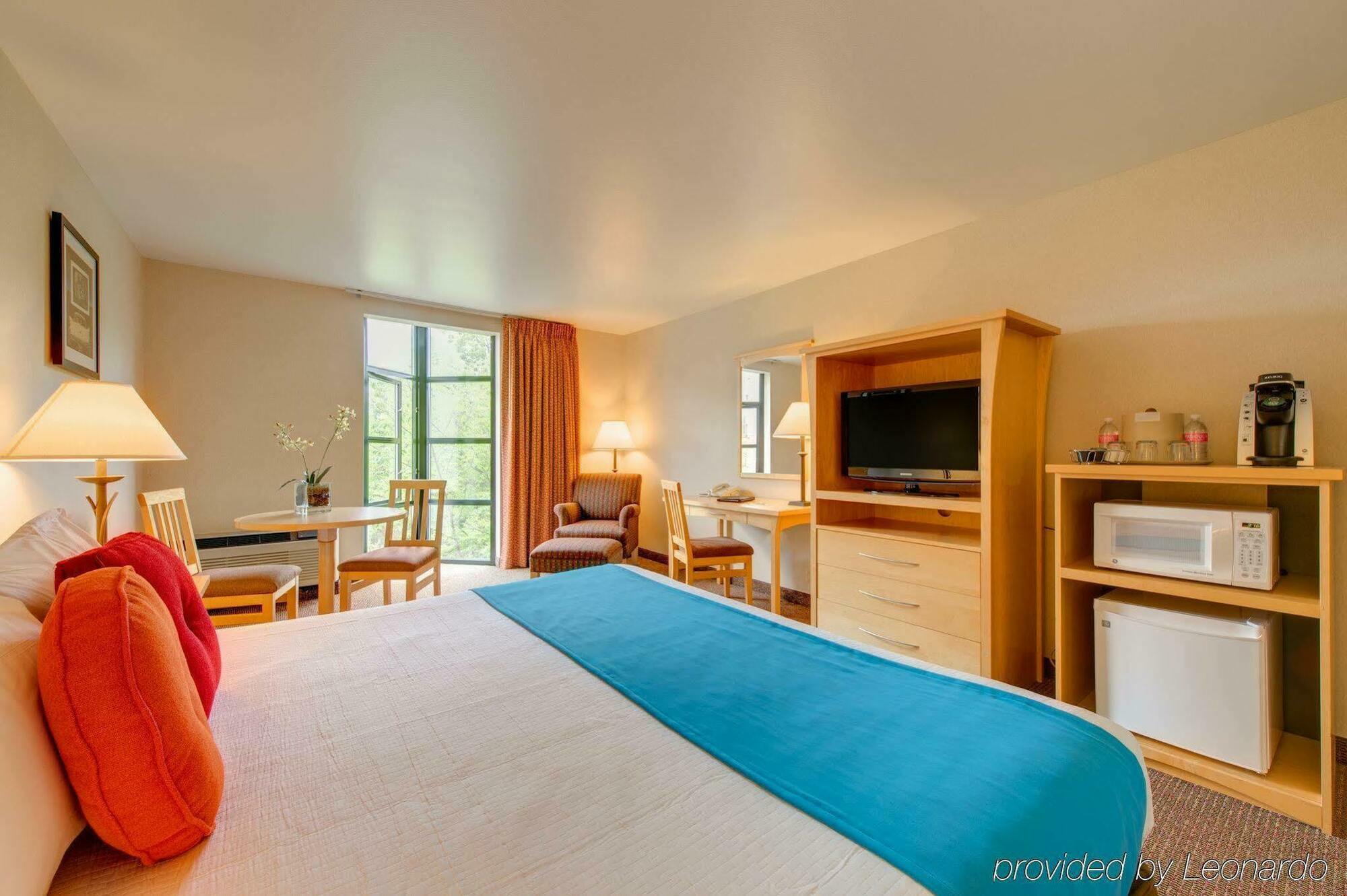 Staypineapple, University Inn, University District Seattle Ngoại thất bức ảnh